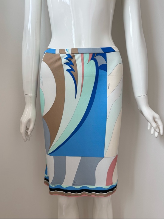Emilio Pucci Dresses & Skirts - NWT Emilio pucci knee length skirt